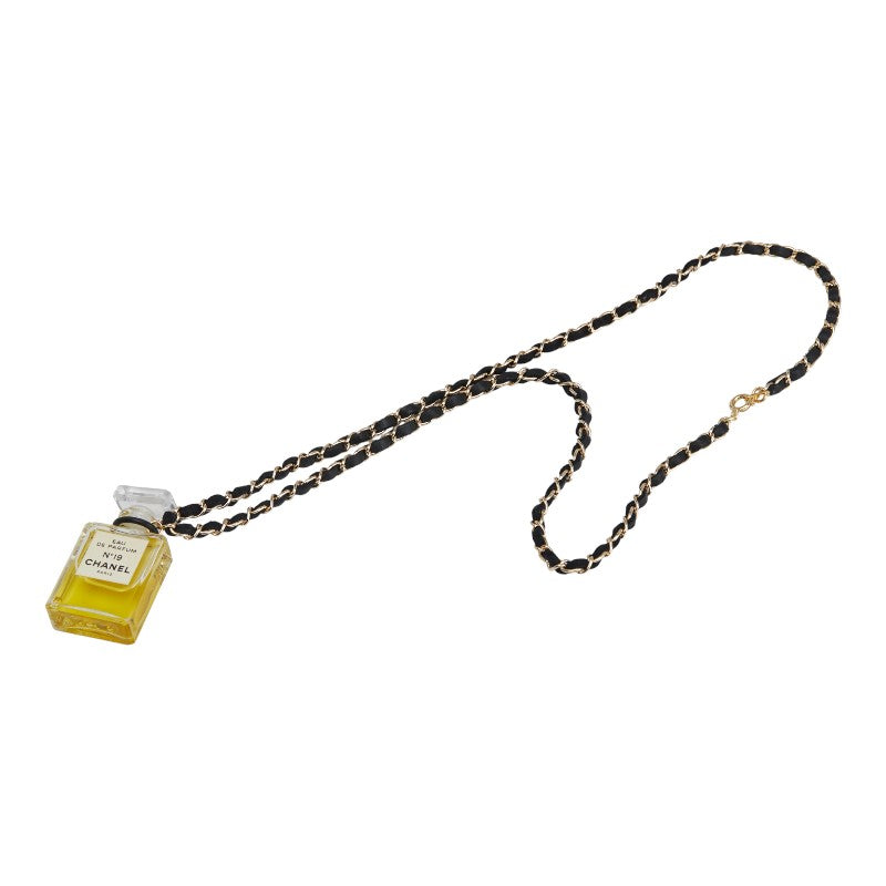 Chanel No19 Eau de Parfum Necklace