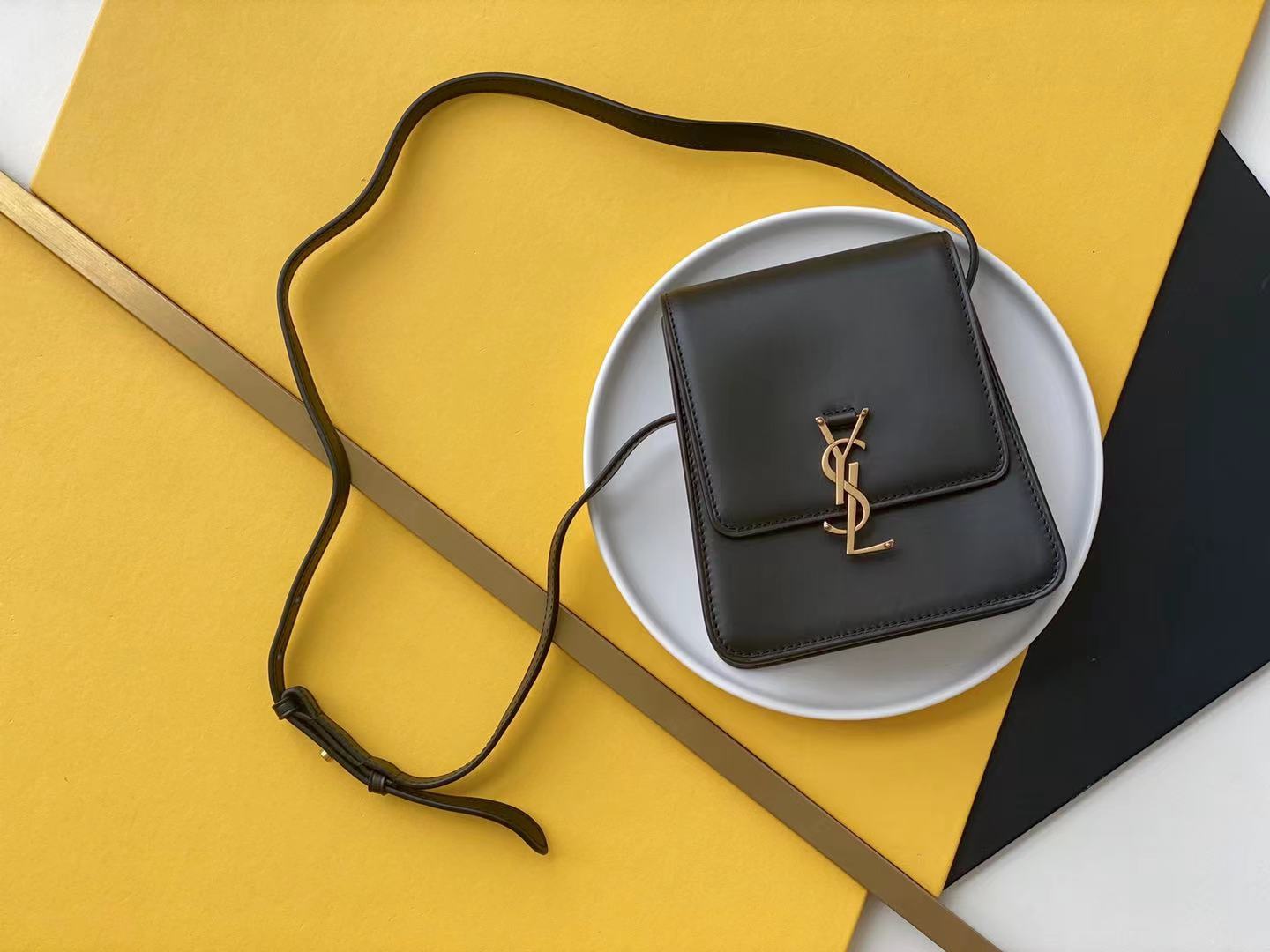 Top Quality Kaia North/South Satchel Bag In Vegetable Tanned Black Material With Gold Hardware For Women 6.6in/18cm YSL 668809BWR0W1000