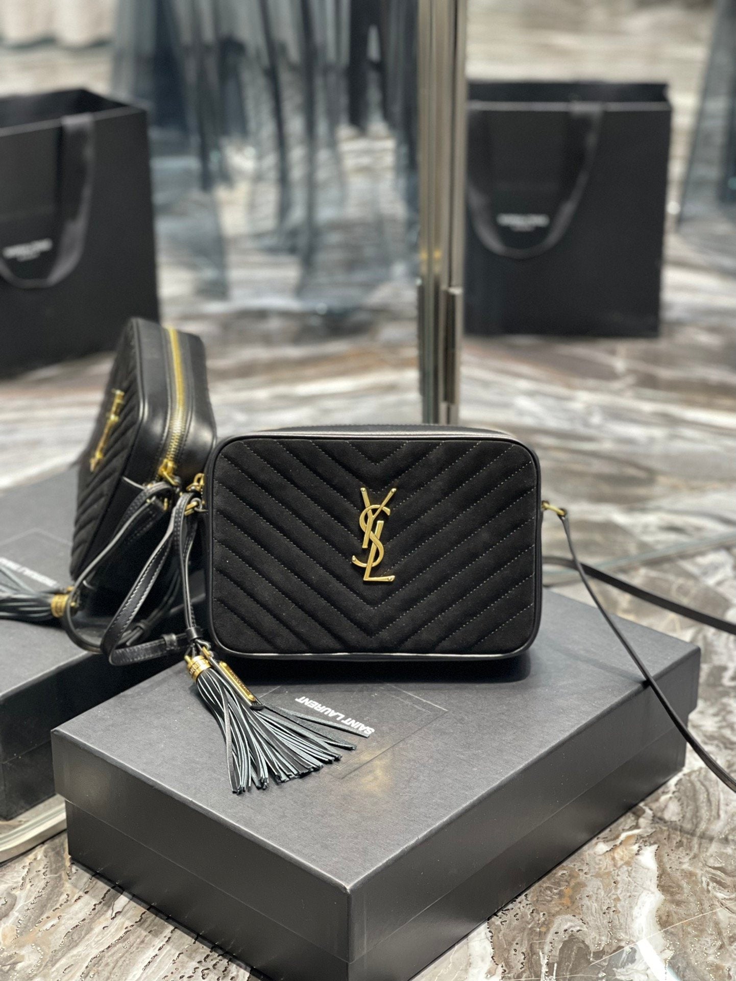 Top Quality Lou Camera Bag Black With Gold Hardware For Women 9in/23cm YSL 612544C4BW71000