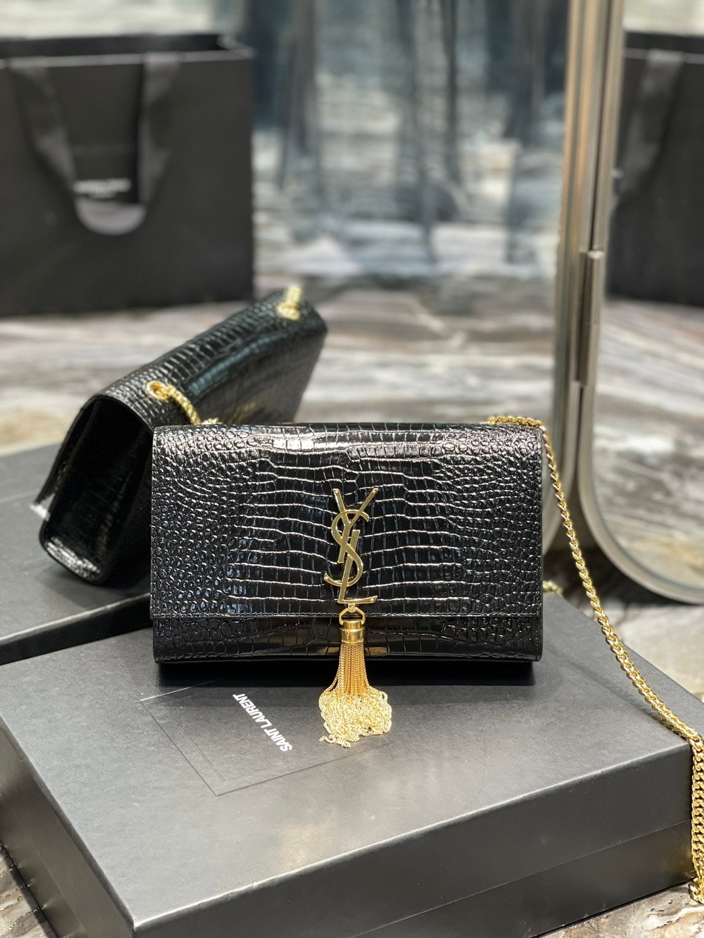 Top Quality Kata MeTop Qualityum Chain Bag Black With Tassel For Women 9.4in/24cm YSL 354119DND0J1000
