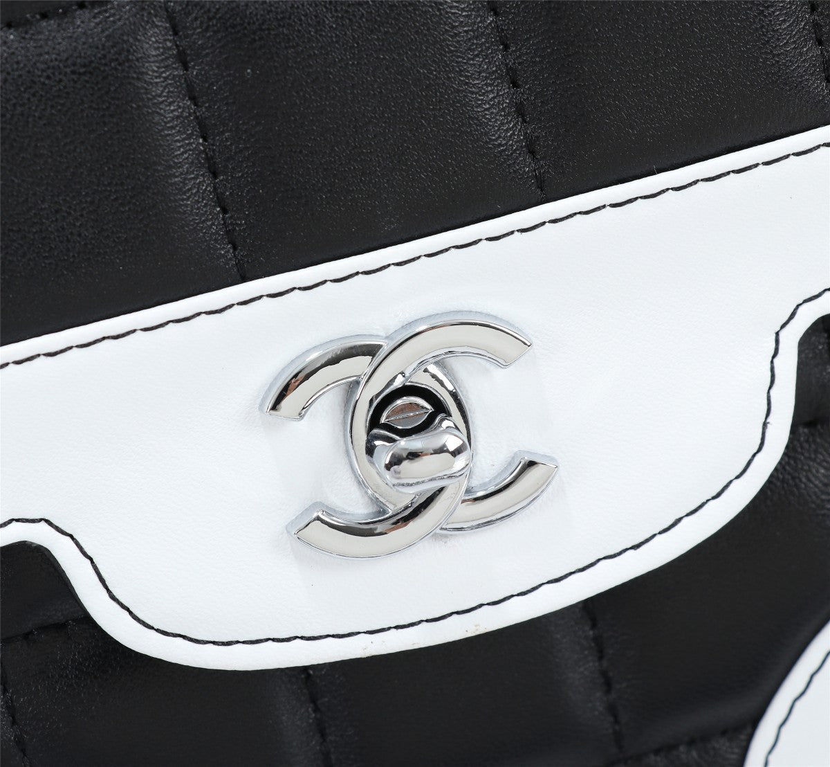 EN - Luxury Top Quality CHL Bag 521