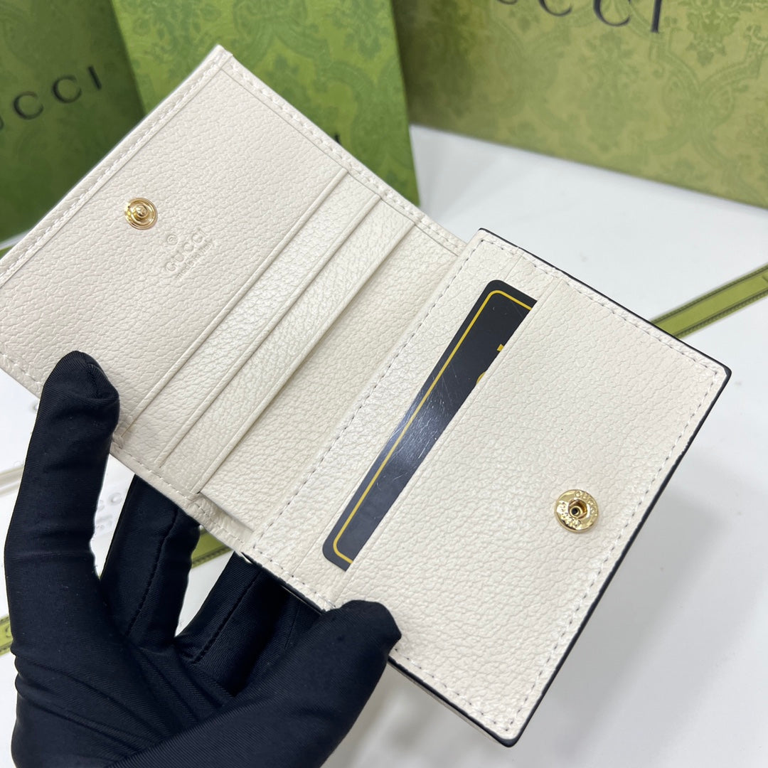 EN - Luxury Bags GCI 621