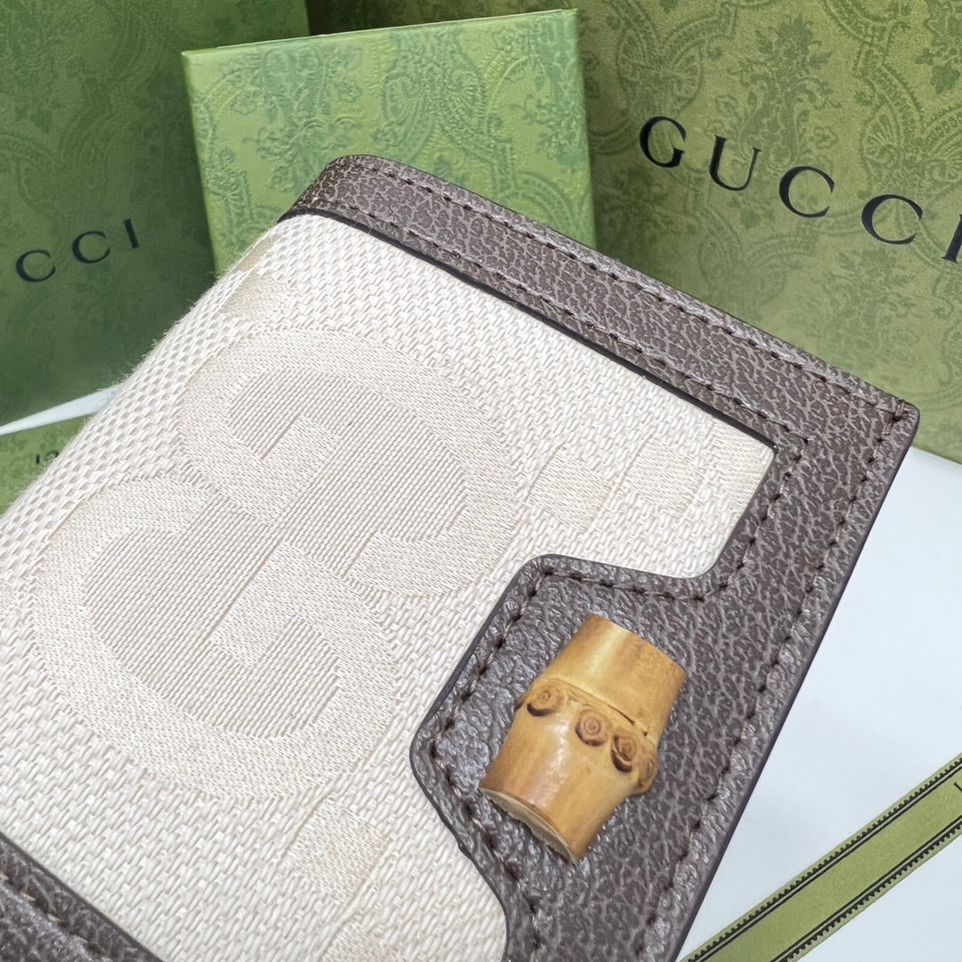 EN - Luxury Bags GCI 630