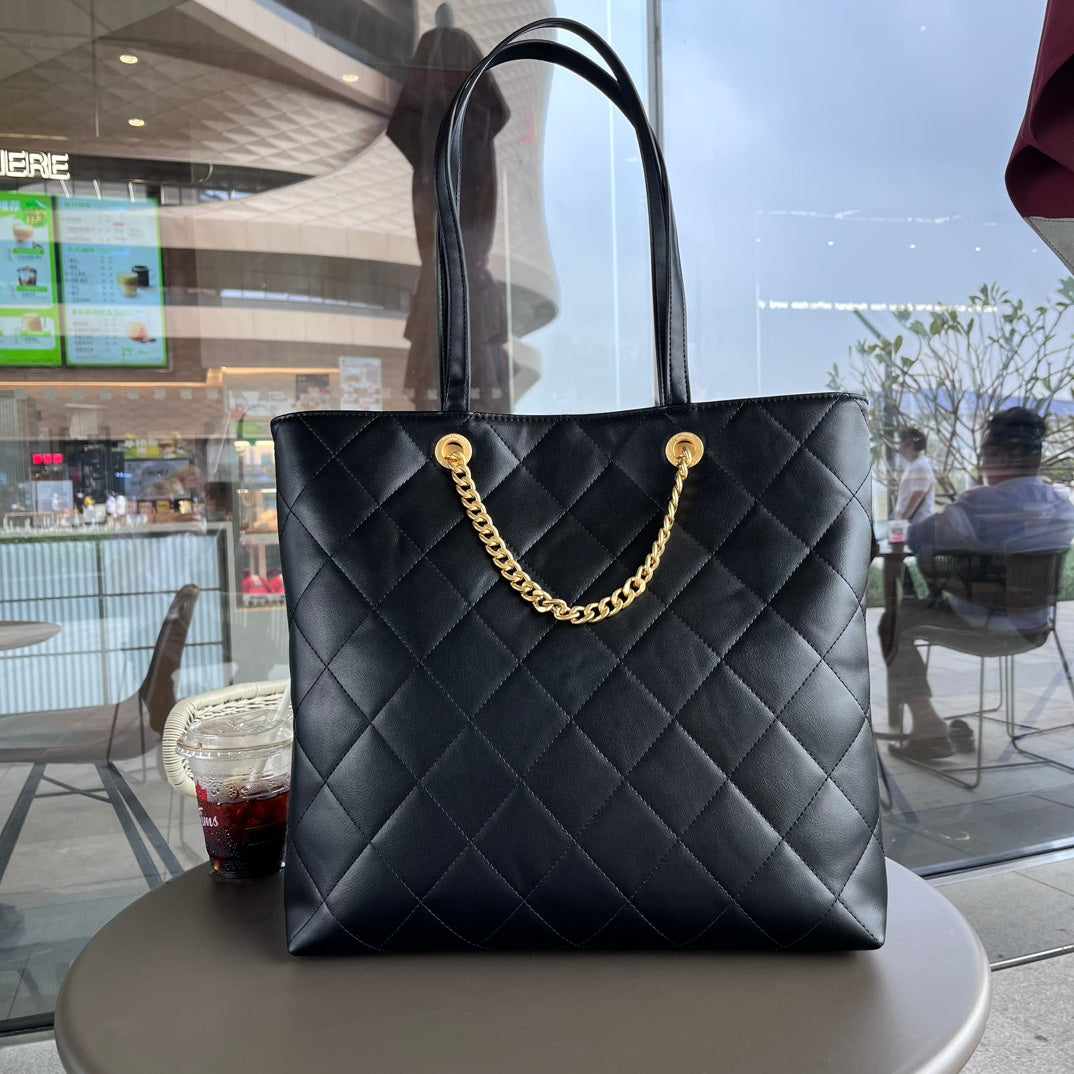 EN - Luxury Top Quality CHL Bag 470