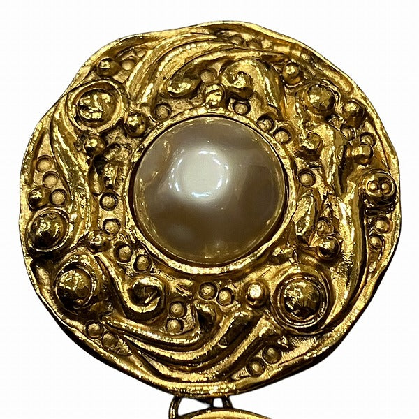 Chanel Rhombus Faux Pearl Brooch