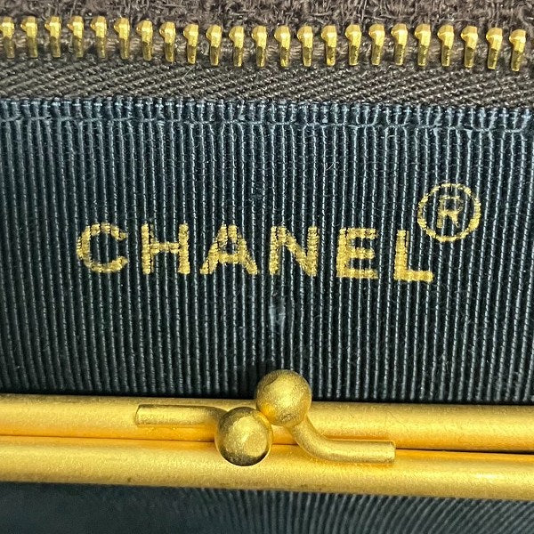 Chanel Chevron Tweed Shoulder Bag