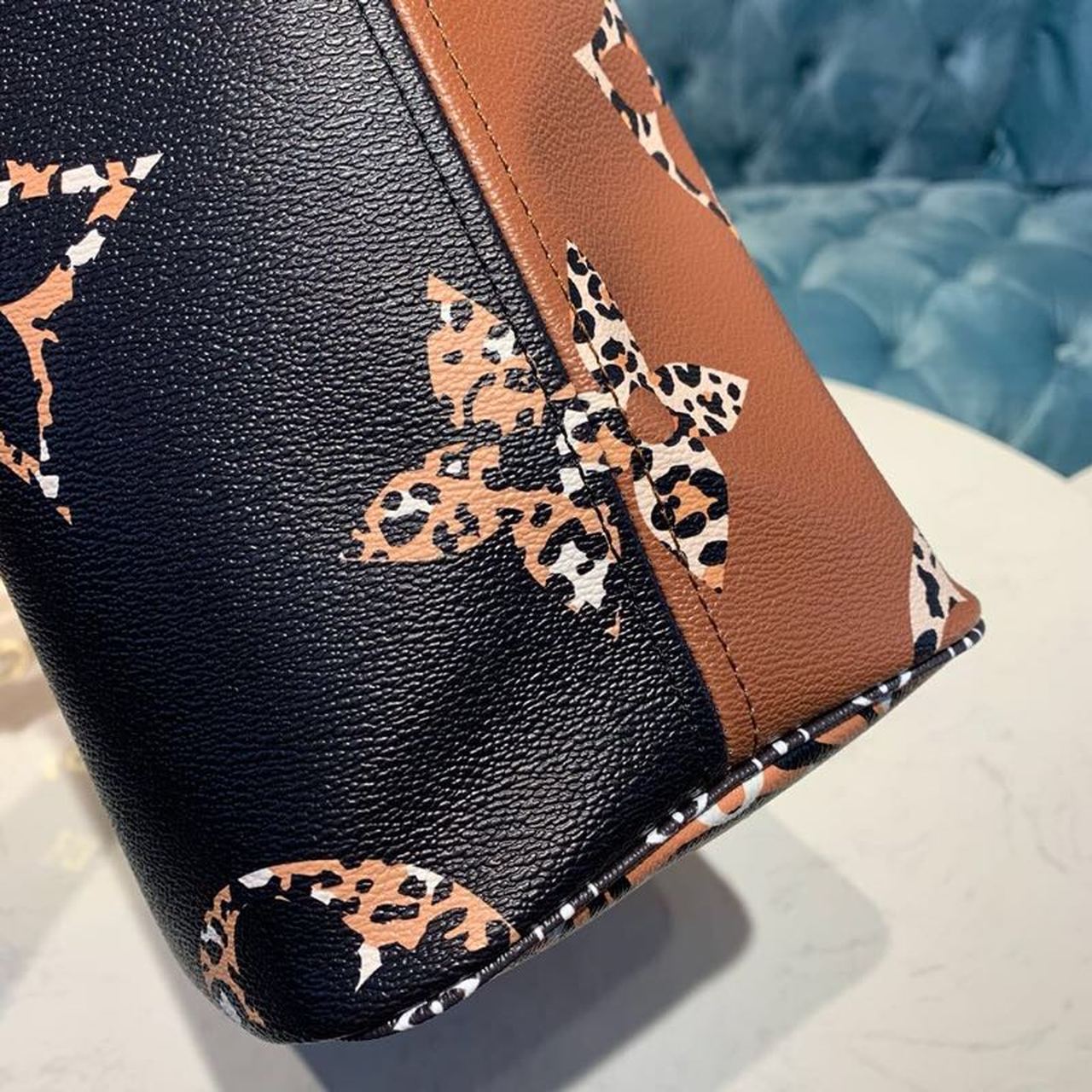 Top Quality Neverfull MM Tote Bag Monogram Jungle Canvas Black For Women,  Shoulder Bags 12.2in/31cm Top Quality M44676