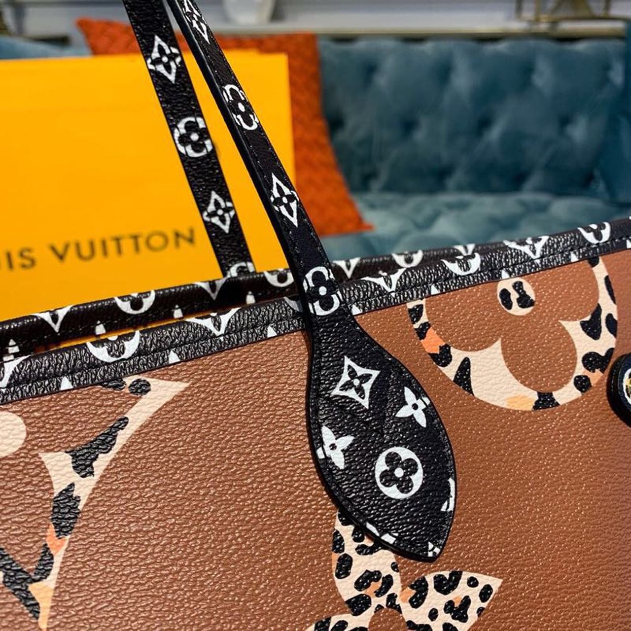 Top Quality Neverfull MM Tote Bag Monogram Jungle Canvas Black For Women,  Shoulder Bags 12.2in/31cm Top Quality M44676