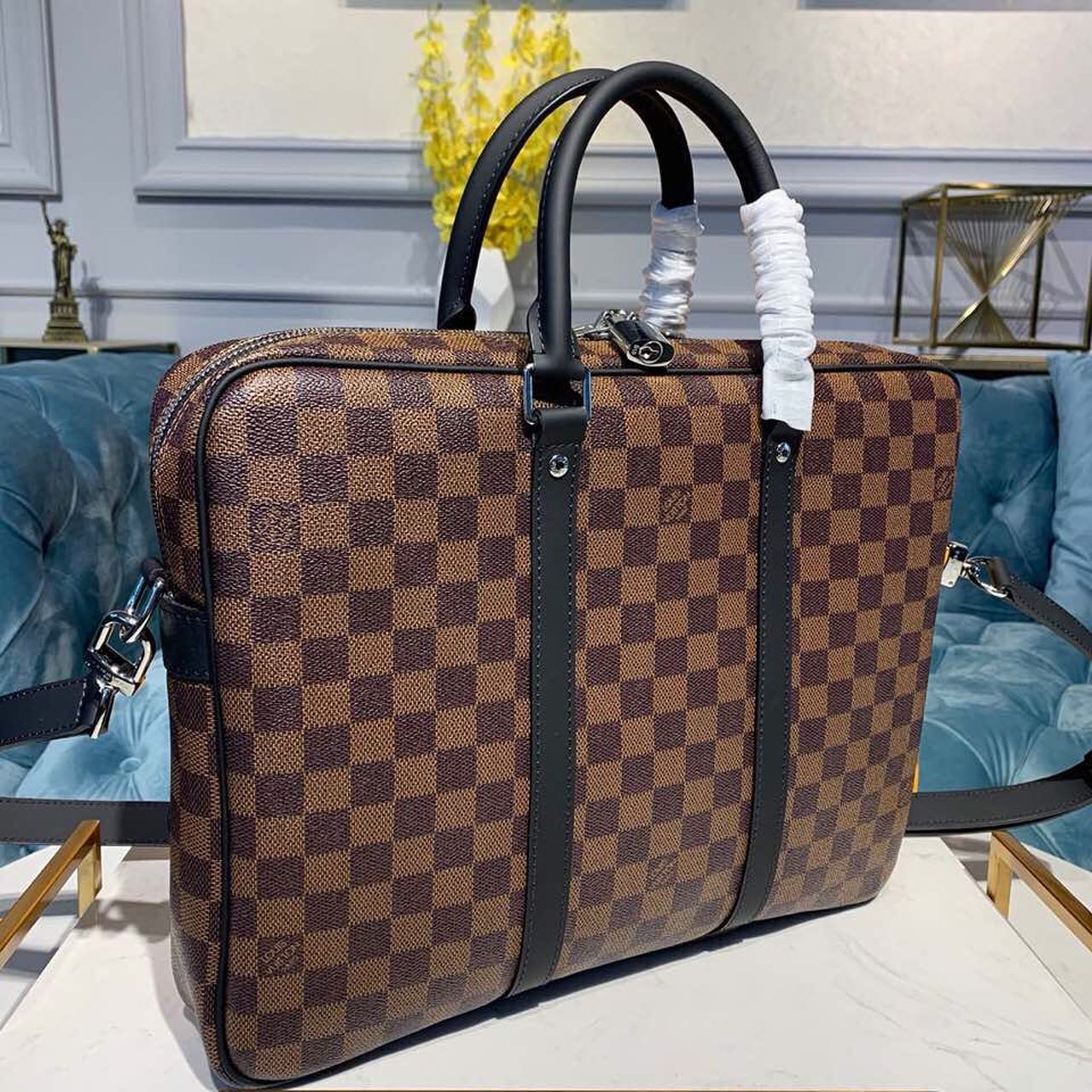 Top Quality Porte Documents Voyage PM Damier Ebene Canvas For Women,  Shoulder And Crossbody Bags 14.6in/37cm Top Quality N41466