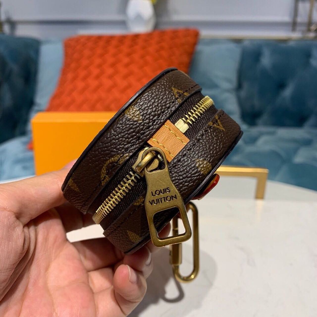Top Quality Round Case Monogram Canvas By Virgil Abloh For Women, Womens Bags 3.1in/8cm Top Quality M68524