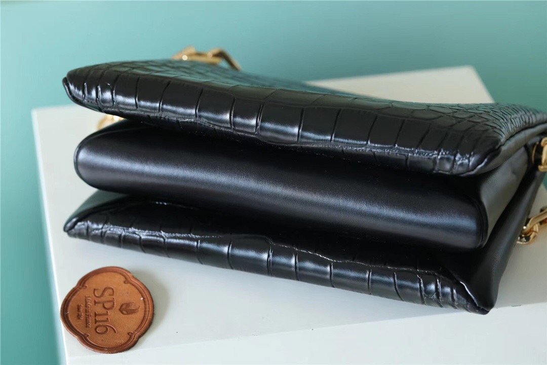 Top Quality Coussin PM High Shiny Alligator Black For Women,  Shoulder And Crossbody Bags 10.2n/26cm Top Quality 