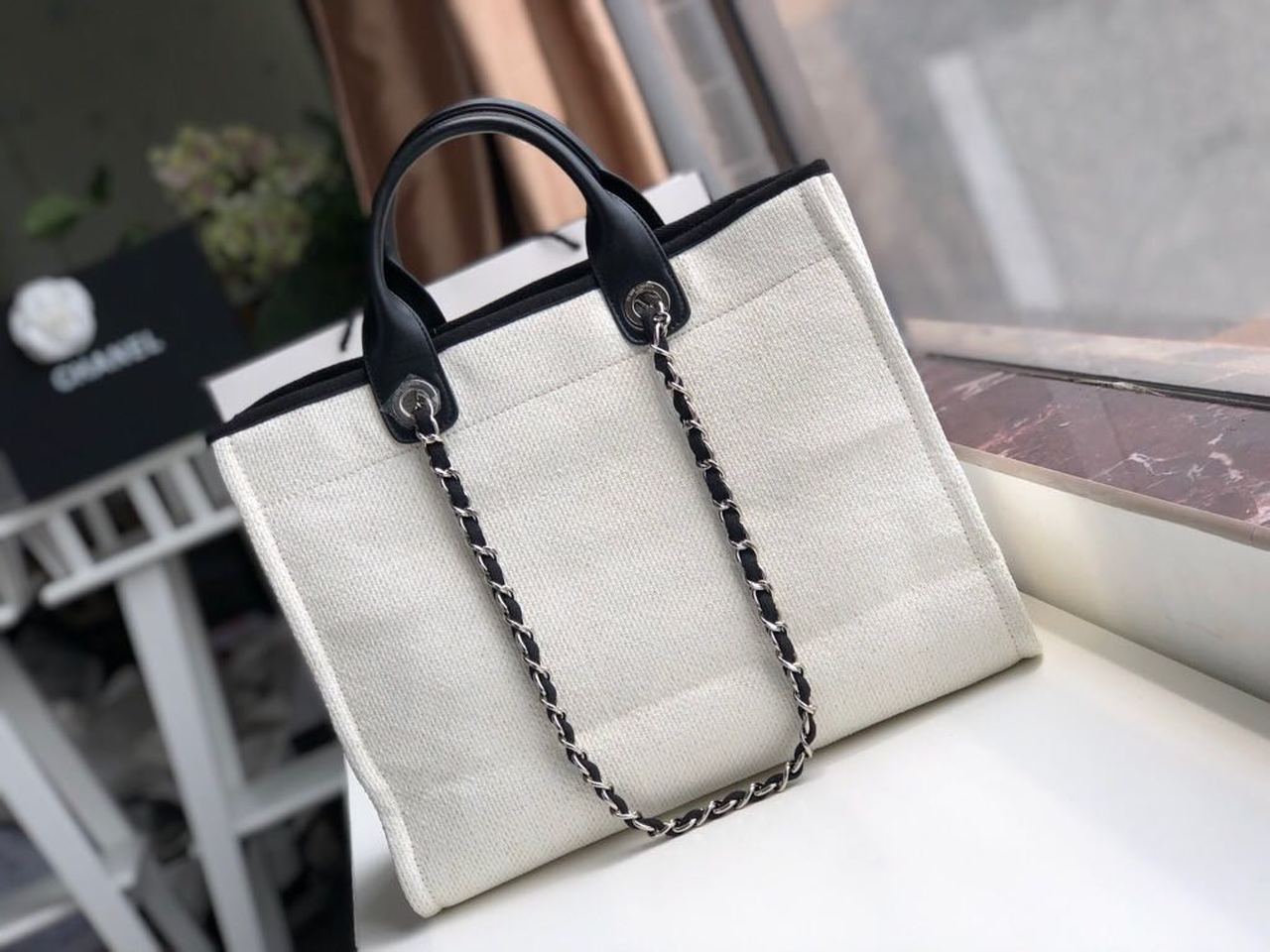 CHLSmall Shopping Bag Silver Hardware White For Women, Women’s Handbags, Shoulder Bags 15in/39cm AS3257