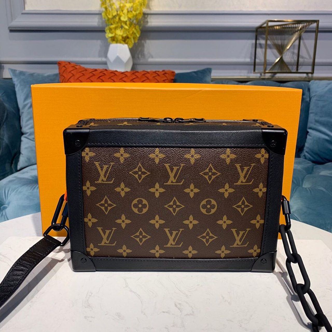 Top Quality Soft Trunk Monogram Canvas For Women,  Shoulder And Crossbody Bags 9.4in/24cm Top Quality