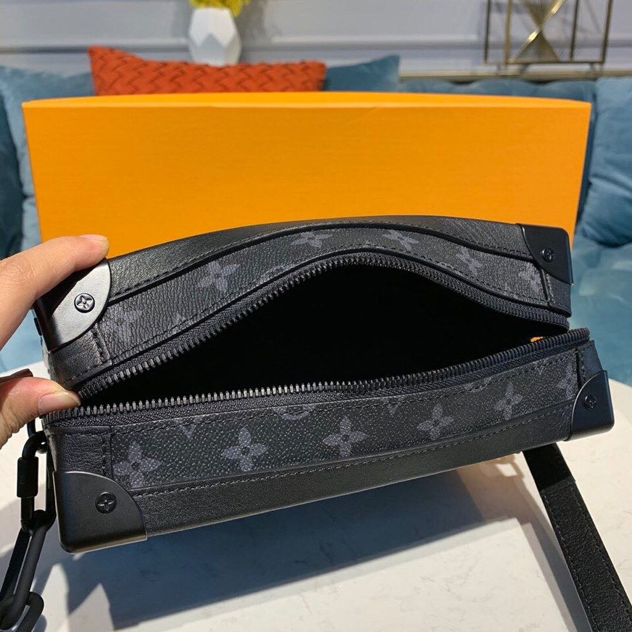 Top Quality Soft Trunk Monogram Eclipse Canvas For Men, Bags 9.8in/25cm Top Quality M44730