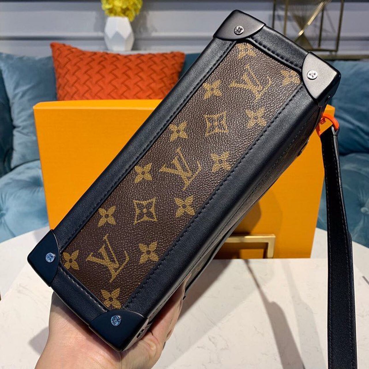Top Quality Soft Trunk Monogram Canvas For Men, Bags, Shoulder And Crossbody Bags 9.8in/25cm Top Quality M44478