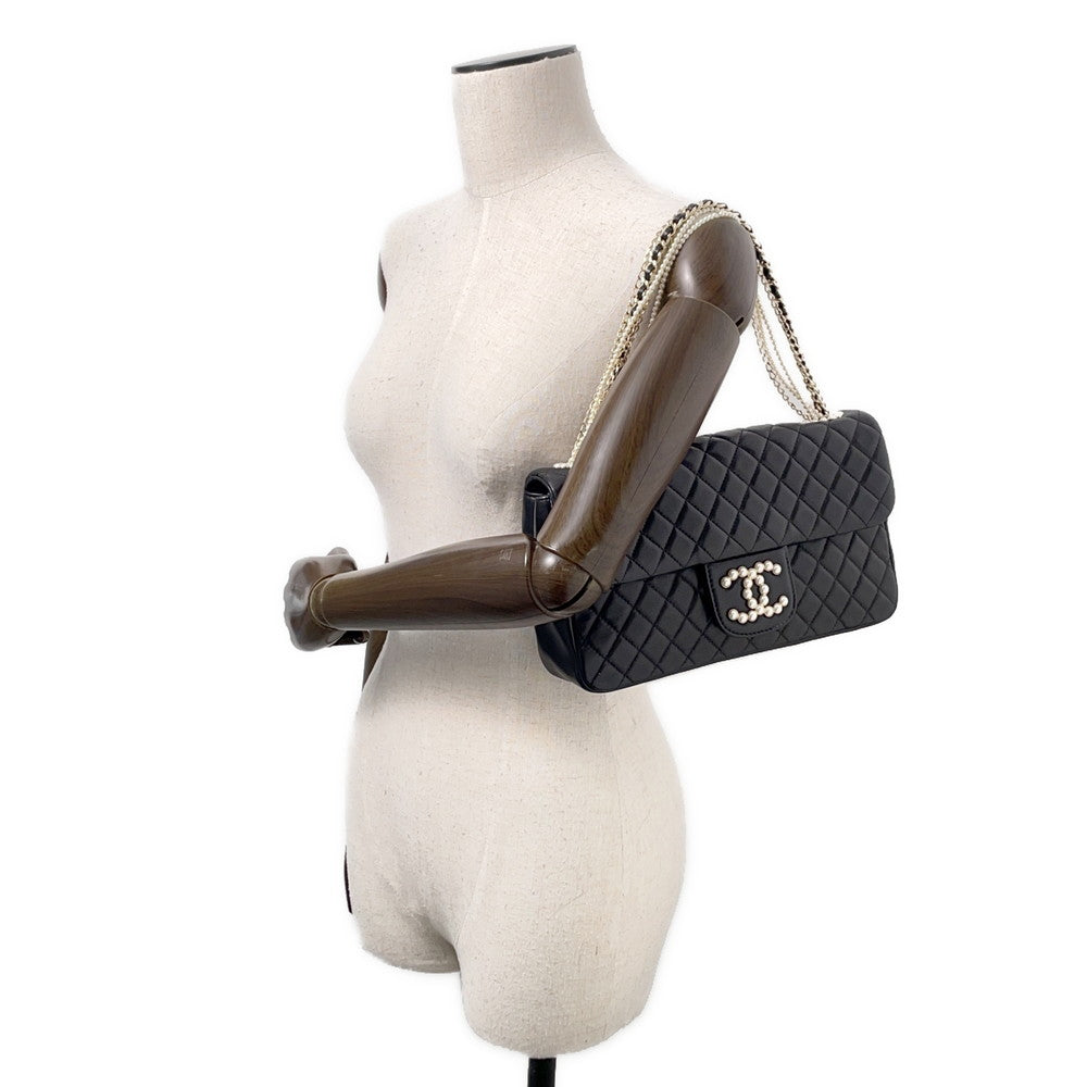 CHANEL Matelasse PearlCC Logo 4-chain ChainShoulder Bag BlackA39011 Lambskin