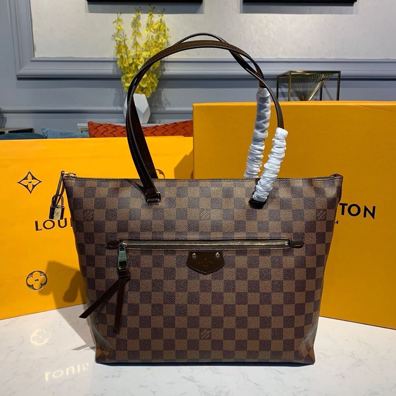 Top Quality Lena MM Damier Ebene Canvas For Women, WoHandbag, Shoulder Bags 13in/33cm Top Quality N41013