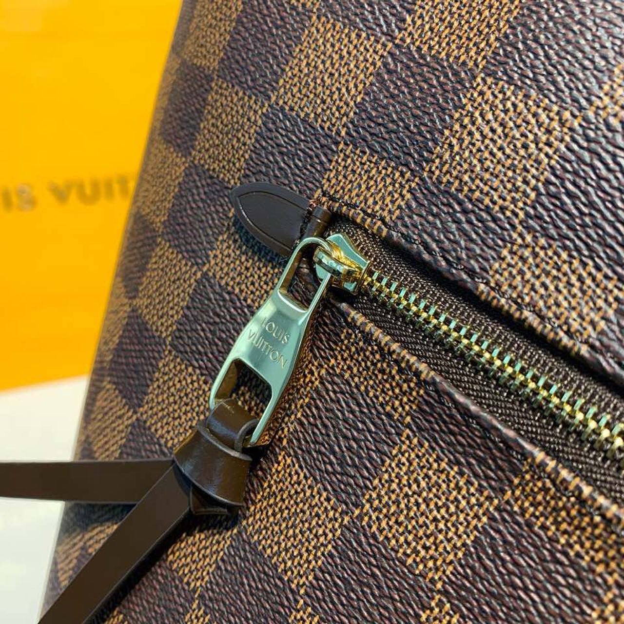 Top Quality Lena MM Damier Ebene Canvas For Women, WoHandbag, Shoulder Bags 13in/33cm Top Quality N41013
