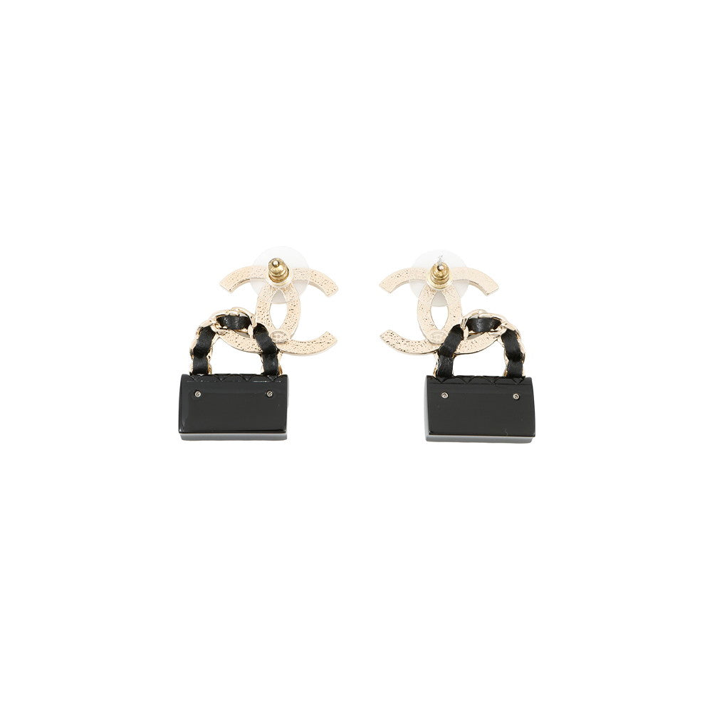 CHANEL MatelasseBag Motif Earrings Metal