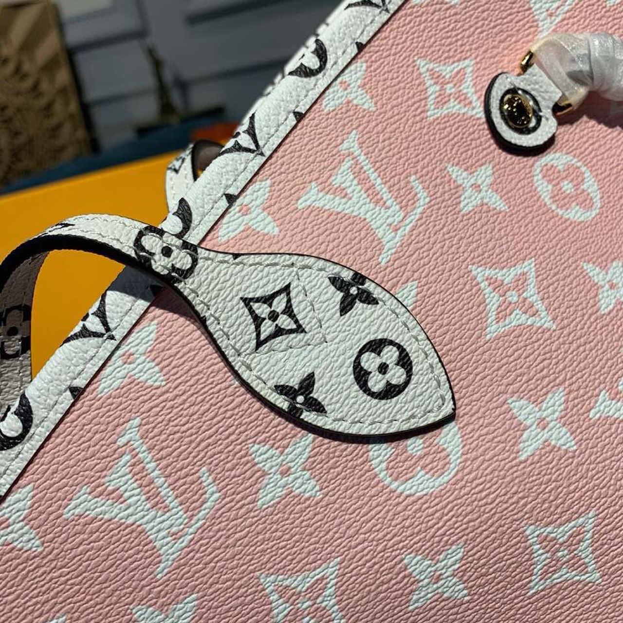 Top Quality Neverfull MM Tote Bag Monogram Canvas Red/Pink For Women,  Shoulder Bags 12.2in/31cm Top Quality M44567