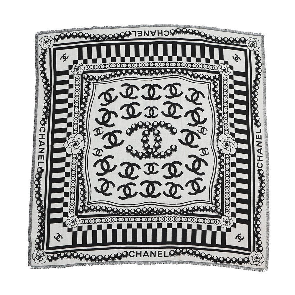 CHANEL CC Logo Stole White/Black Wool 90% Silk10%