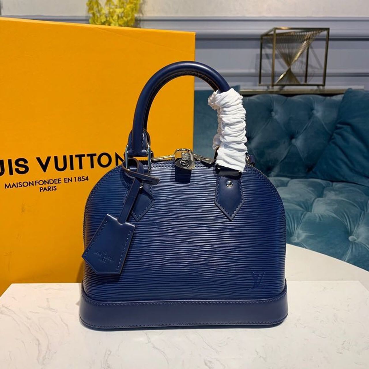 Top Quality Alma BB Epi InTop Qualitygo Blue For Women, Womens Handbags, Shoulder And Crossbody Bags 9.2in/23.5cm Top Quality M40855