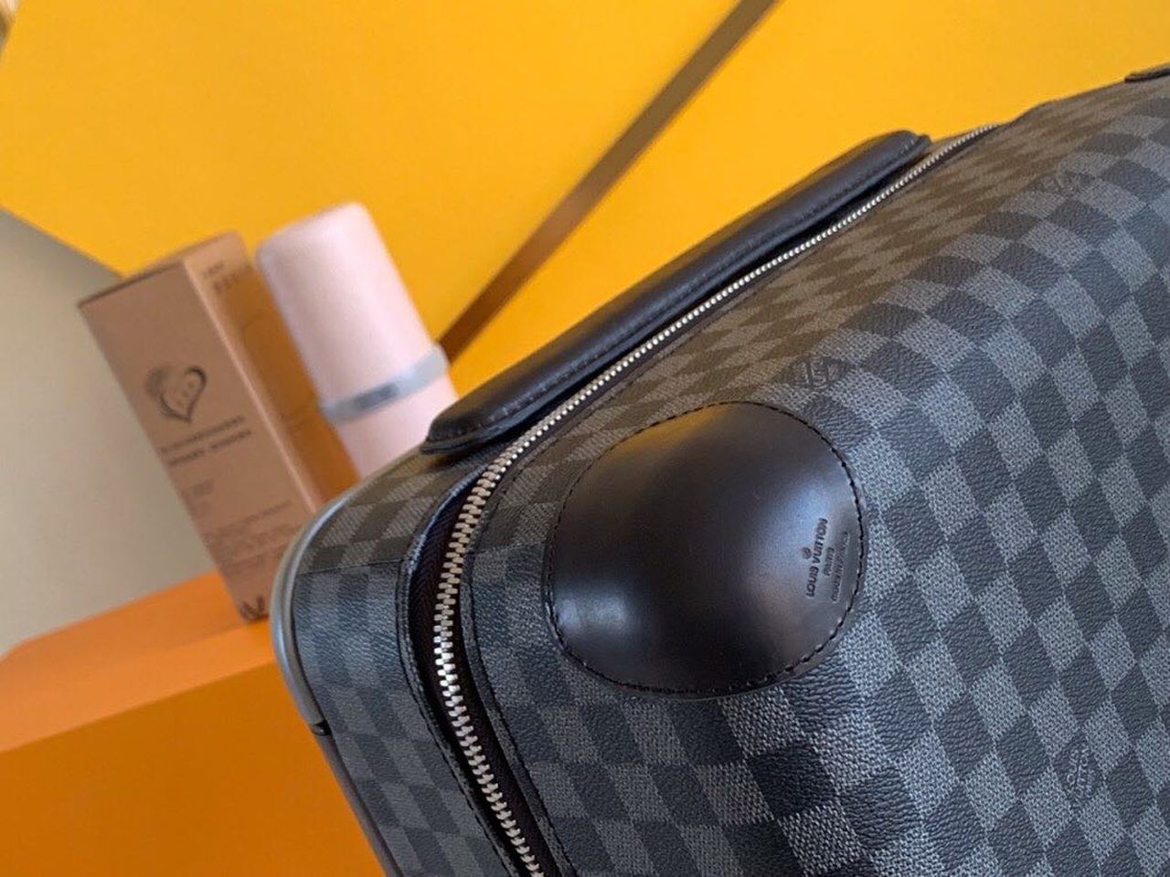 Top Quality Horizon 55 Damier Graphite Canvas For Men, LuGucciage 21.7in/55cm Top Quality N23209