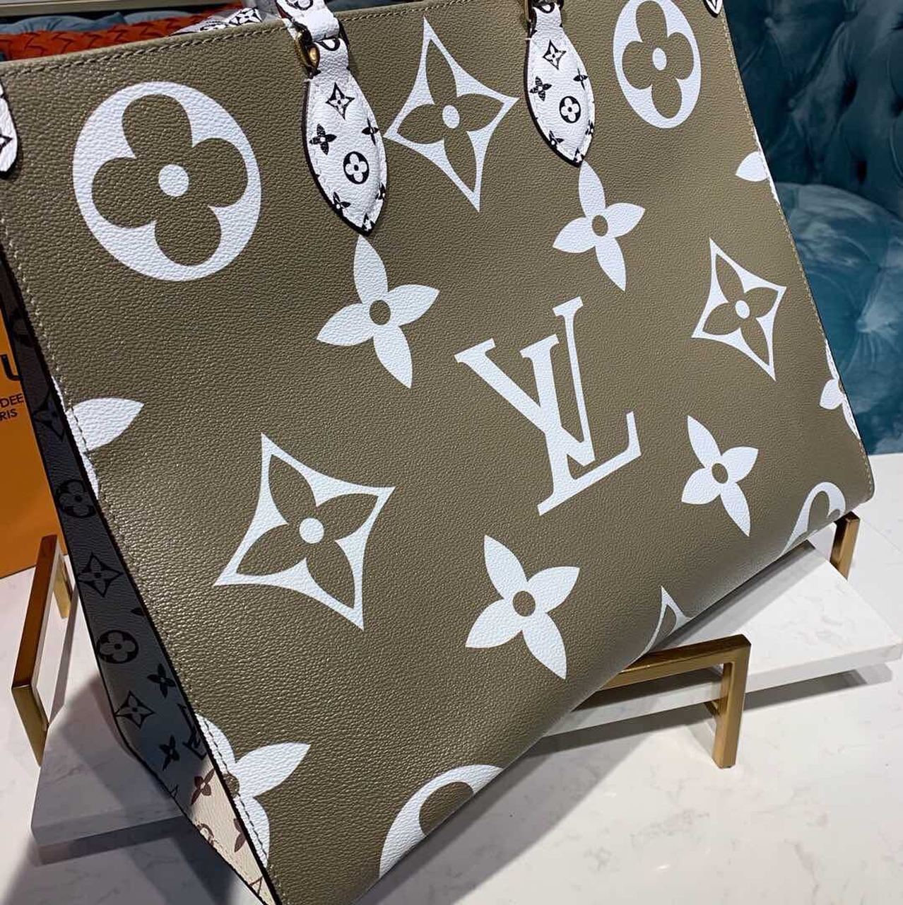 Top Quality OnTheGo GM Tote Bag Monogram Giant Canvas Khaki/Cream/Beige For Women,  Shoulder Bags 16.3in/41.5cm Top Quality M44571
