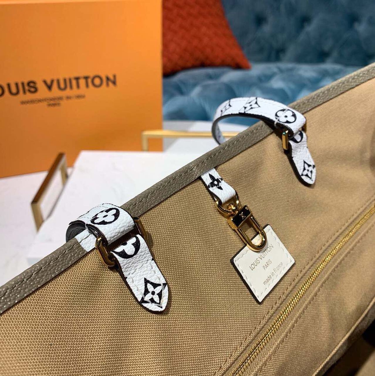 Top Quality OnTheGo GM Tote Bag Monogram Giant Canvas Khaki/Cream/Beige For Women,  Shoulder Bags 16.3in/41.5cm Top Quality M44571