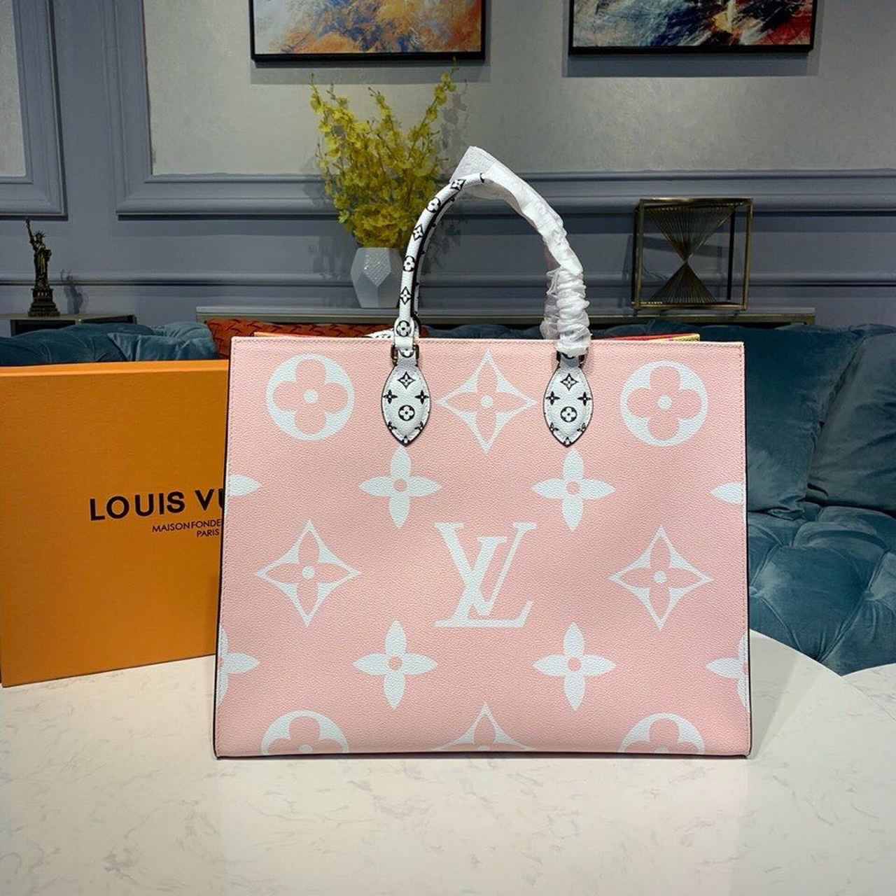 Top Quality OnTheGo GM Tote Bag Monogram Giant Canvas Red/Pink/Yellow For Women,  Shoulder Bags 16.3in/41.5cm Top Quality M44569