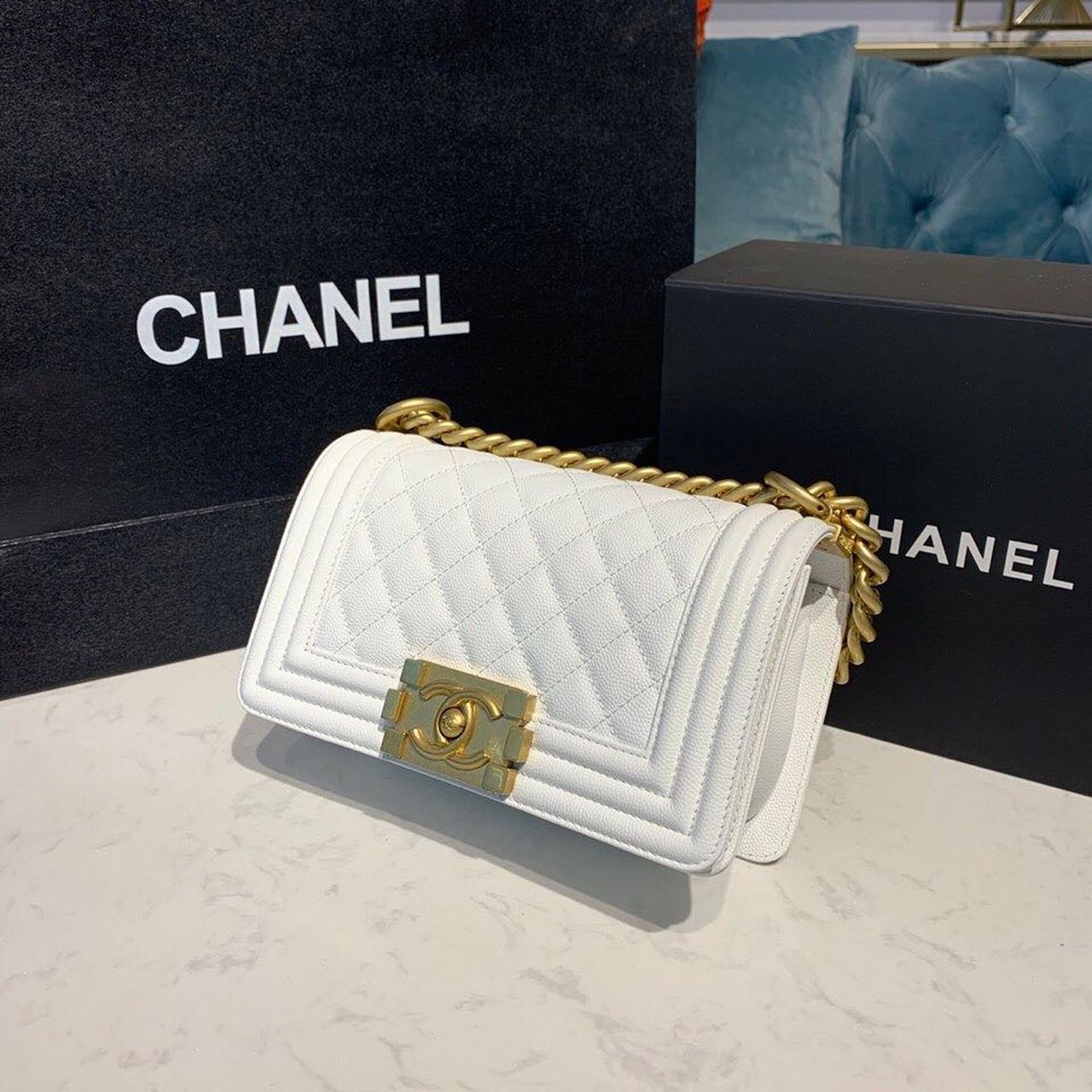 CHLSmall Boy Handbag White For Women, Women’s Bags, Shoulder And Crossbody Bags 7.8in/20cm A67085