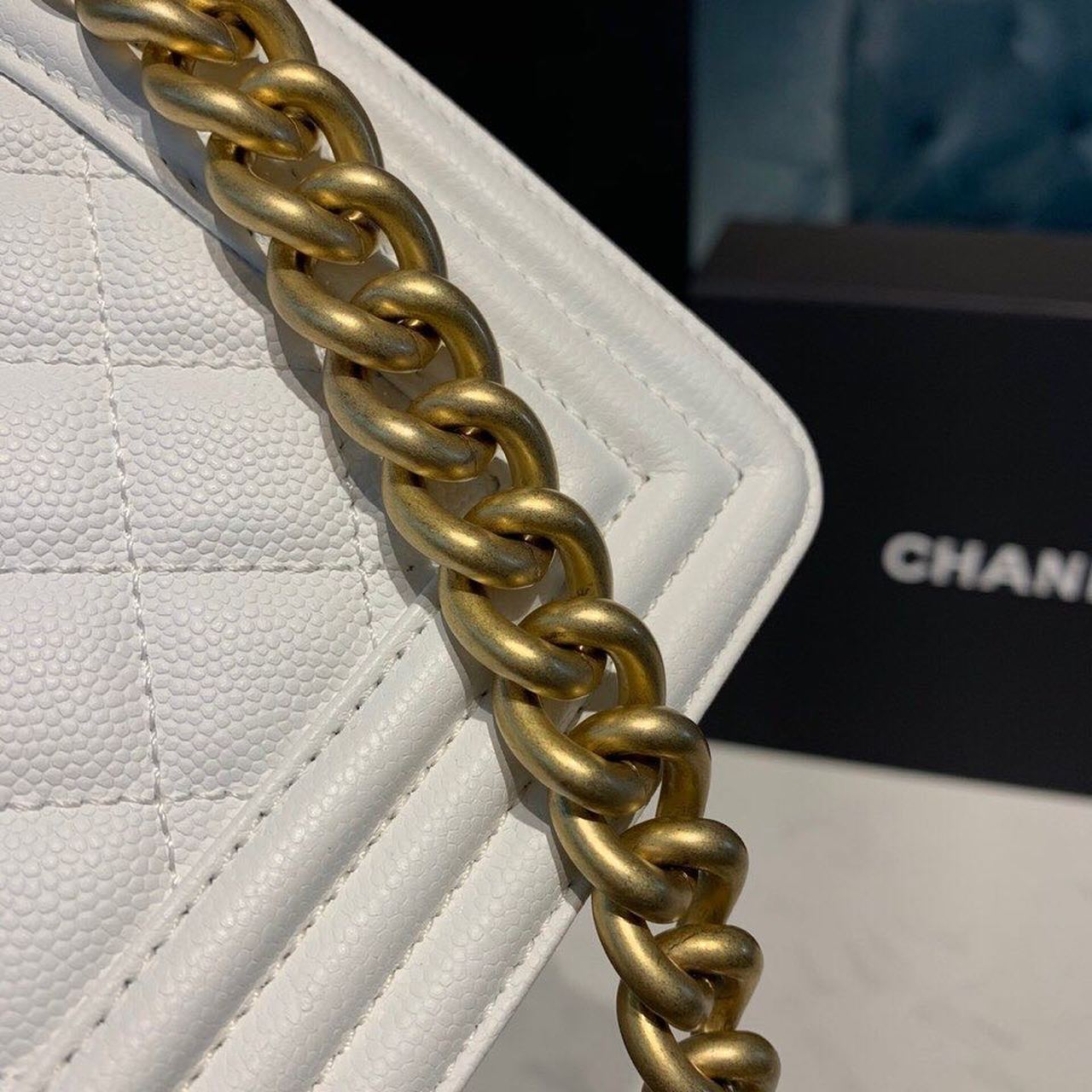 CHLSmall Boy Handbag White For Women, Women’s Bags, Shoulder And Crossbody Bags 7.8in/20cm A67085