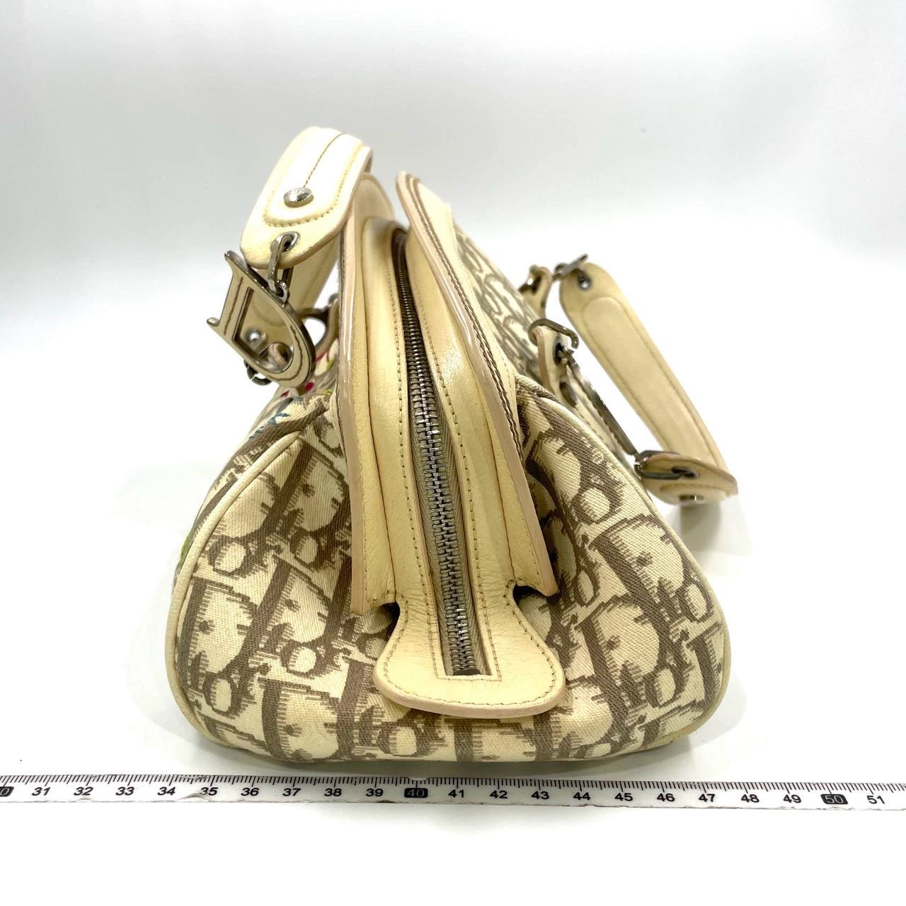 Dior   Embroidered Diorissimo Bowler Bag Top White Monogram