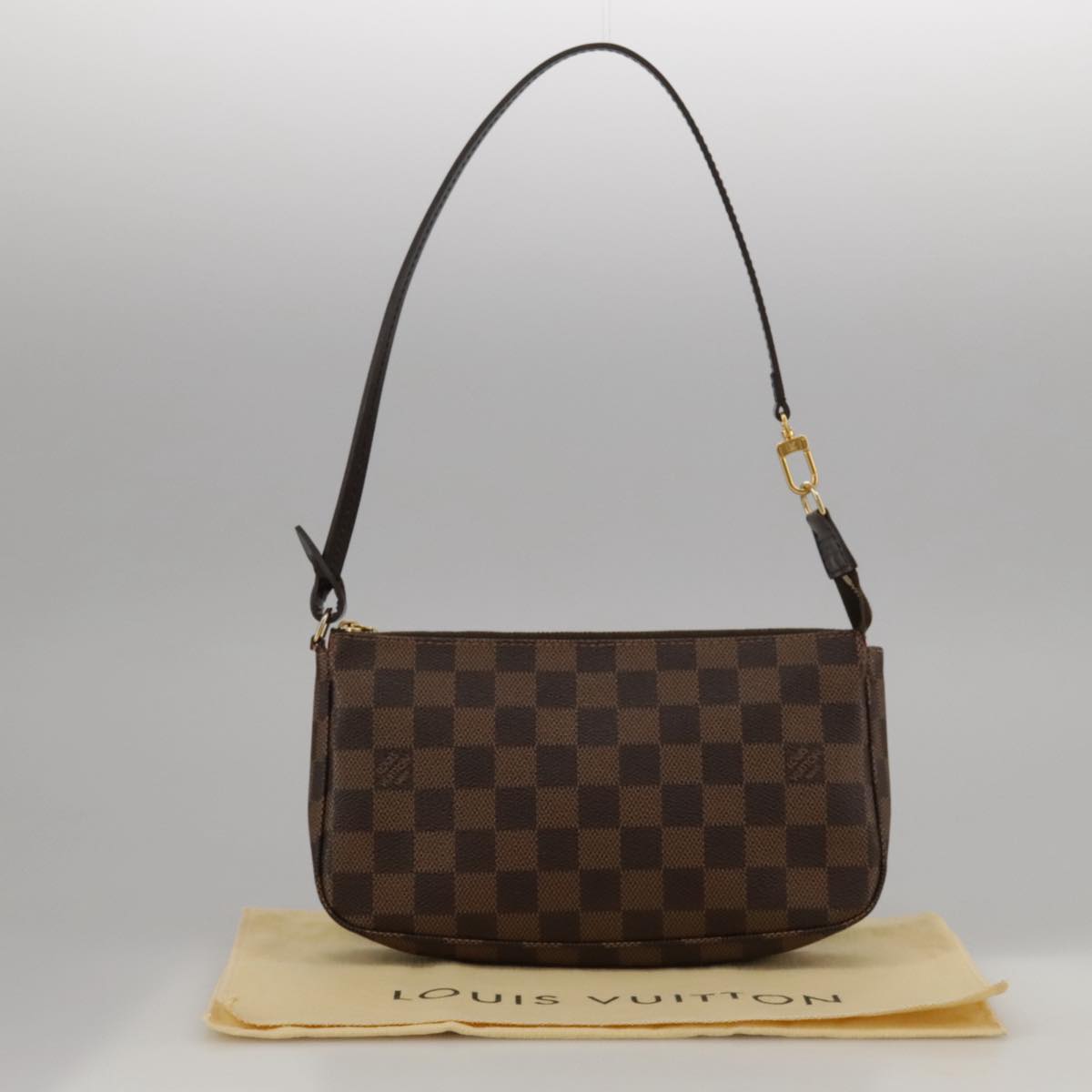 Louis Vuitton Pochette Accessoire
