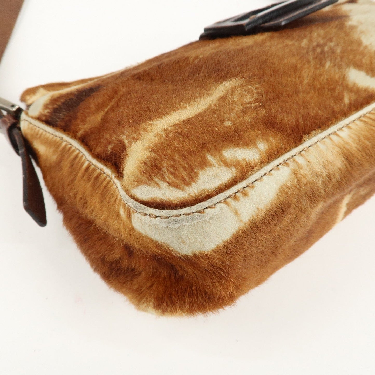 FENDI Unborn Calf Leather Shoulder Bag Brown Beige 26566  d