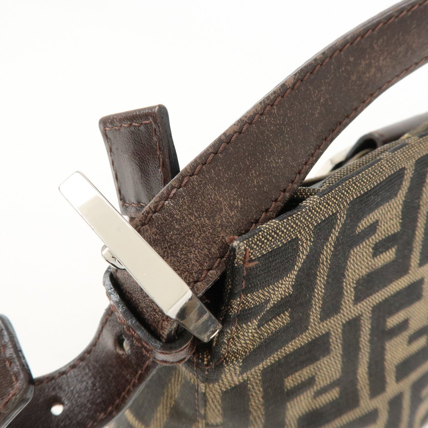 FENDI Zucca Canvas Leather Shoulder Bag Brown Black 26566  d