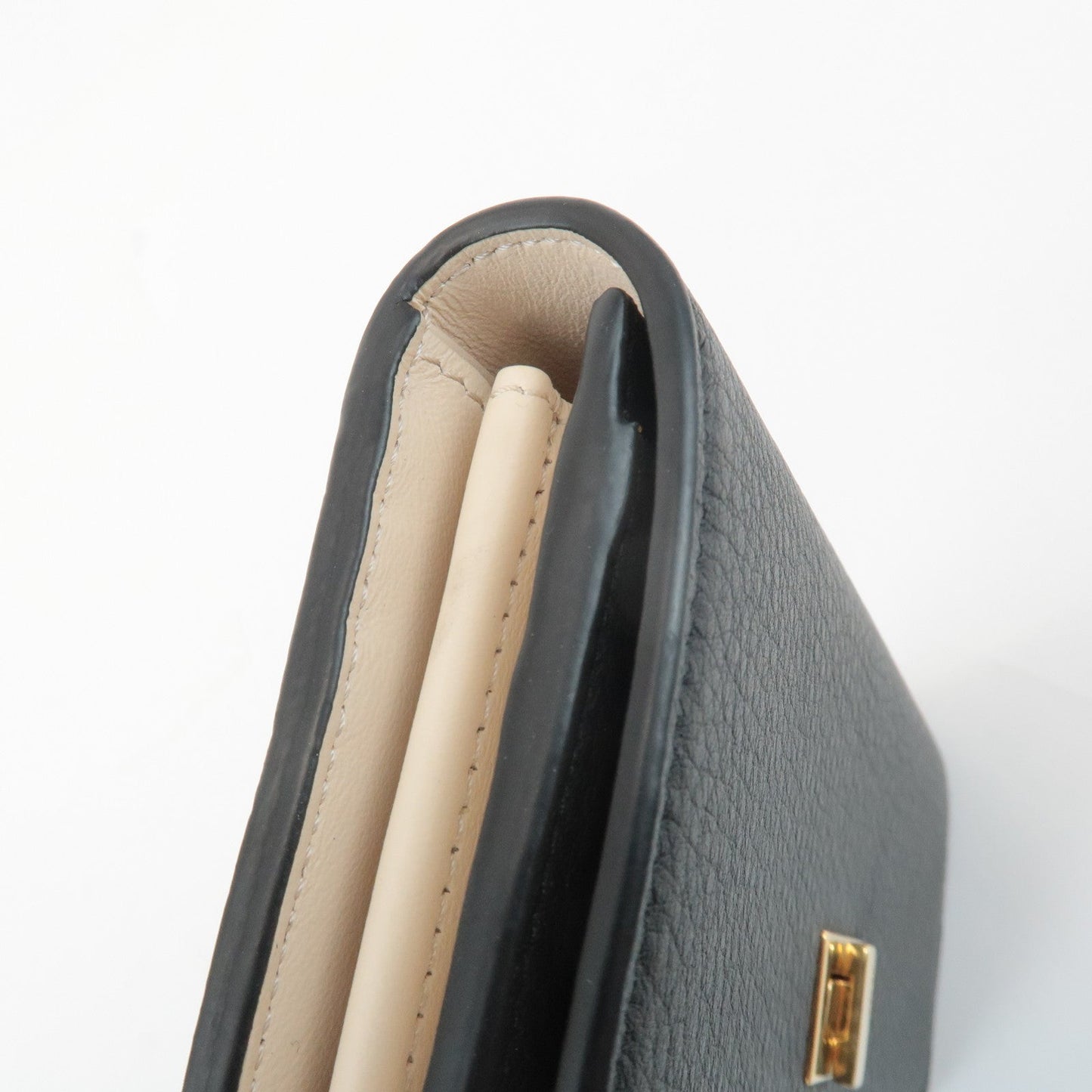 FENDI Leather Peekaboo Bi-fold Long Wallet Black 8M0427  d