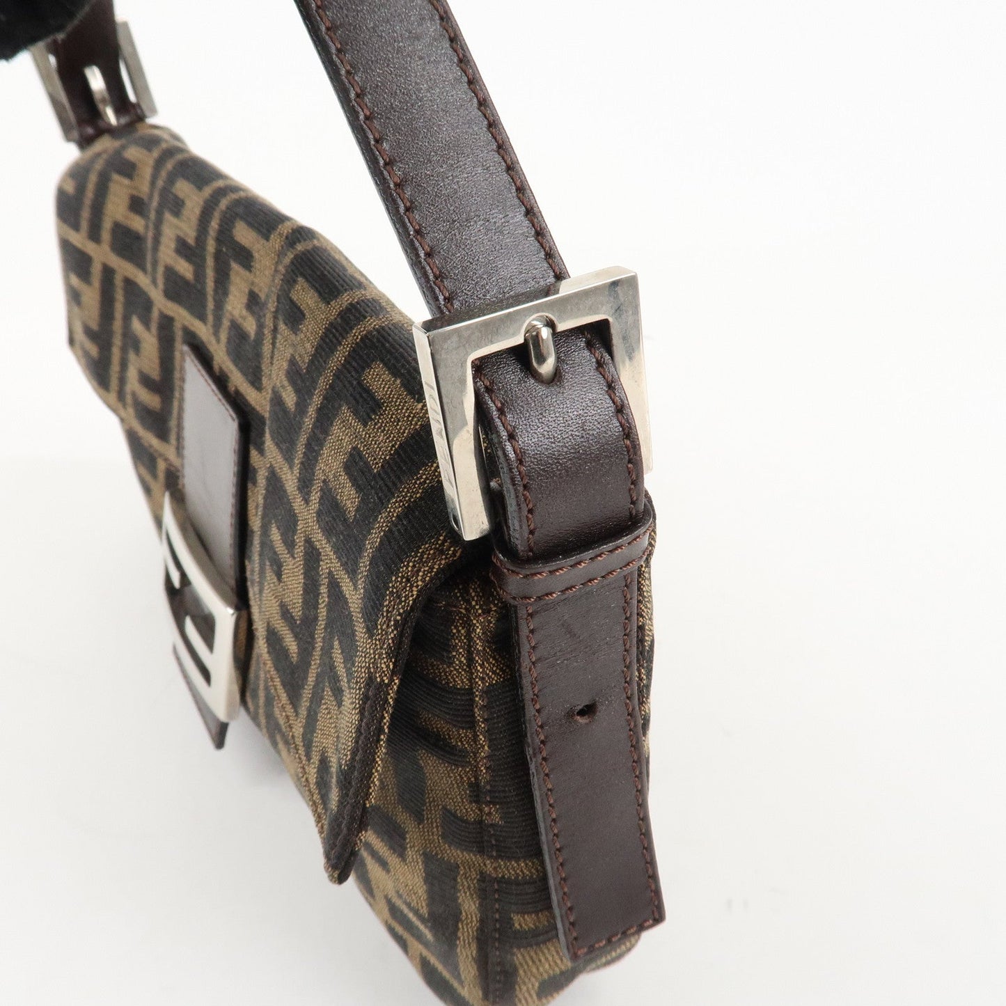 FENDI Mamma Baguette Zucca Canvas Shoulder Bag Brown Black 26424  d