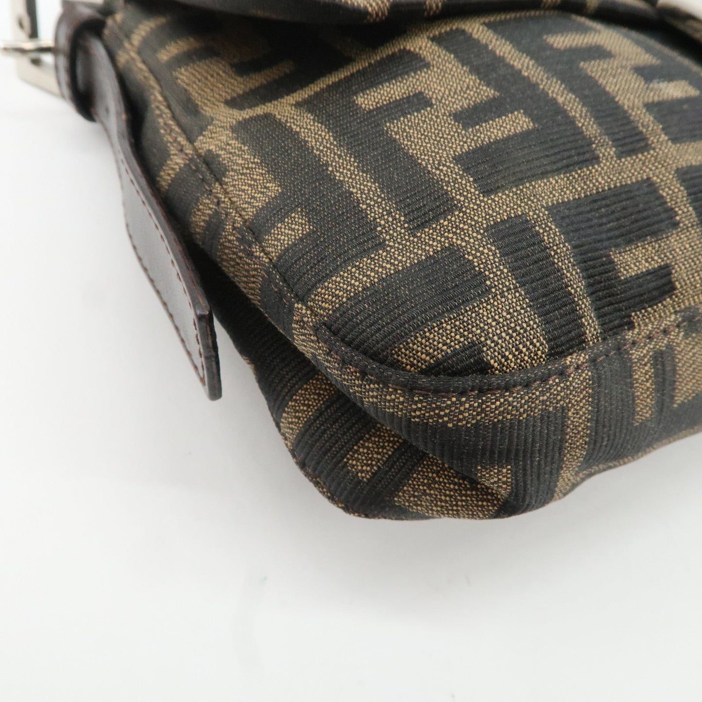 FENDI Mamma Baguette Zucca Canvas Leather Shoulder Bag 26424  d