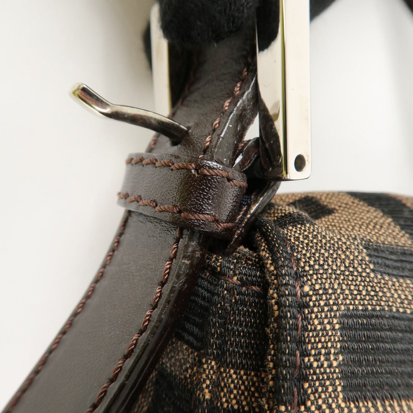 FENDI Mamma Baguette Zucca Canvas Shoulder Bag Brown Black 26424  d