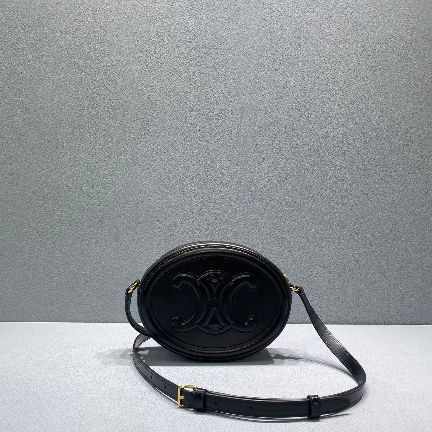 Top Quality Oval Bag Cuir Triomphe Black For Women 8in/20cm 198603DXC.38NO