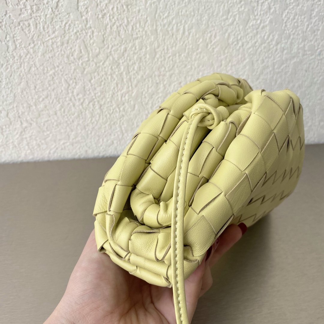 Top Quality Mini Pouch Lantern, For Women, Bags 8.6in/22cm 585852VCPP17203