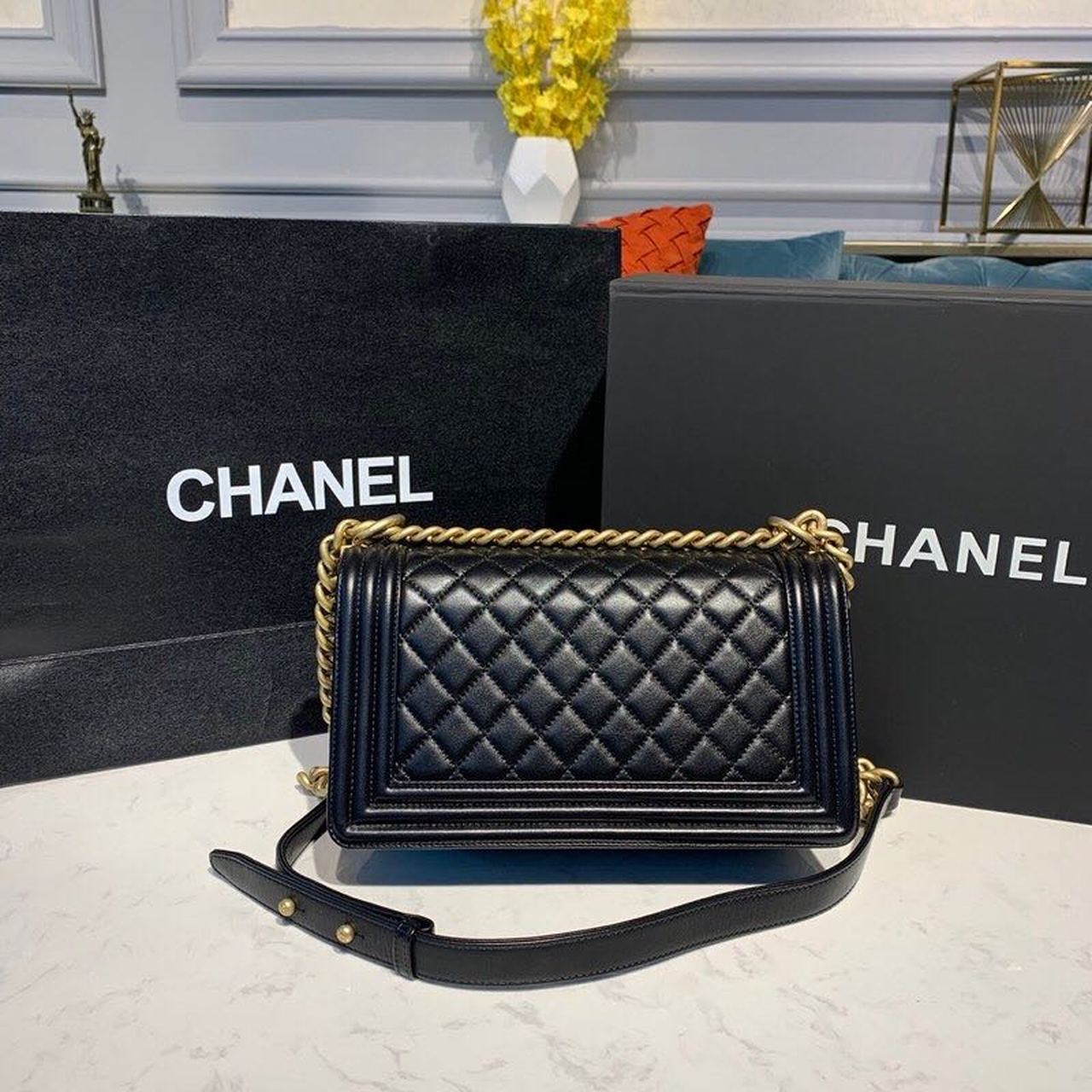 CHL Boy Handbag Gold Toned Hardware Black For Women Bags, Shoulder And Crossbody Bags 9.8in/25cm A67086