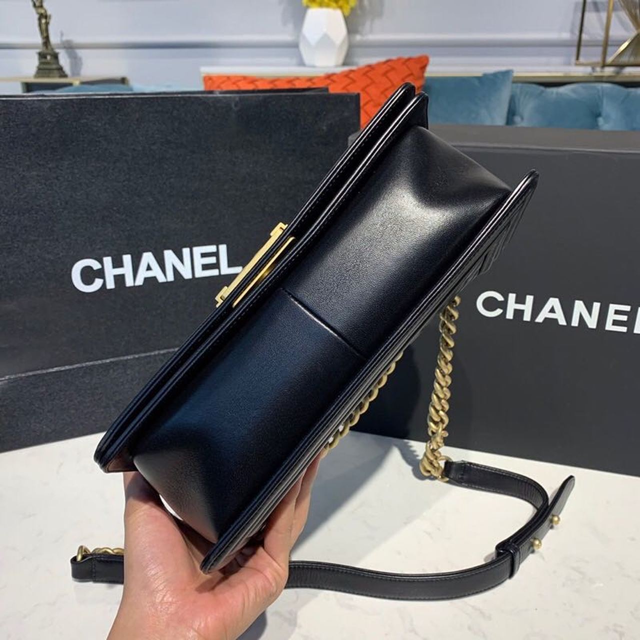 CHL Boy Handbag Gold Toned Hardware Black For Women Bags, Shoulder And Crossbody Bags 9.8in/25cm A67086