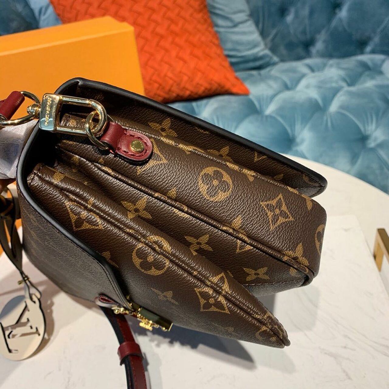 Top Quality Pochette Métis Monogram Canvas For Women,  Shoulder Bags 9.7in/24cm Top Quality M44668
