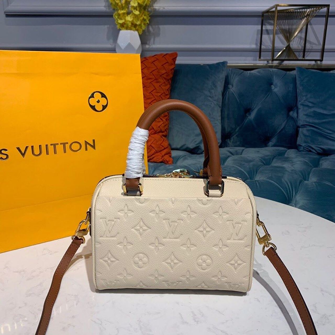 Top Quality Speedy Bandouliere 20 Monogram Empreinte Creme For Women,  Shoulder And Crossbody Bags 7.8in/20cm Top Quality