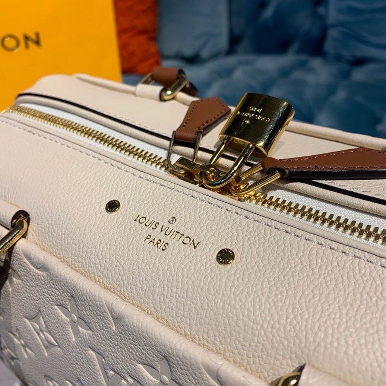 Top Quality Speedy Bandouliere 25 Monogram Empreinte Creme For Women,  Shoulder And Crossbody Bags 9.8in/25cm Top Quality