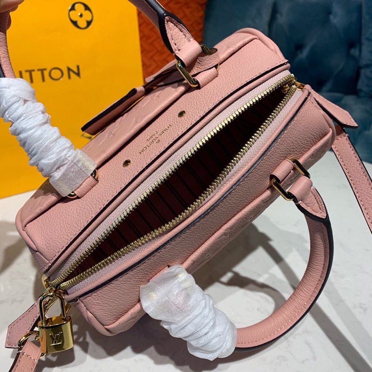 Top Quality Speedy Bandouliere 20 Monogram Empreinte Light Pink For Women,  Shoulder And Crossbody Bags 7.8in/20cm Top Quality