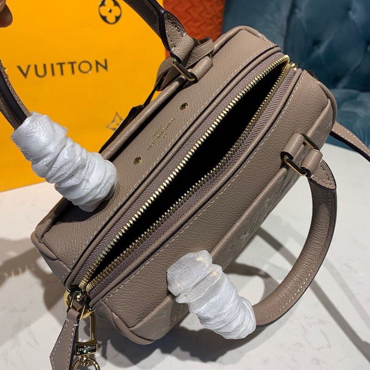 Top Quality Speedy Bandouliere 20 Monogram Empreinte Galet Grey For Women,  Shoulder And Crossbody Bags 7.8in/20cm Top Quality