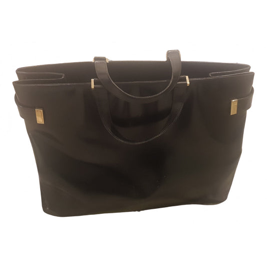 Gucci black leather handbag
